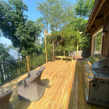 2 Bedroom Newly Renovated Waterfront Home; 10 Min From Mgm & The Gaylord ฟอร์ทวอชิงตัน ภายนอก รูปภาพ